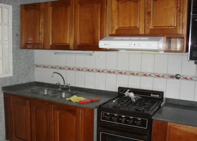 CASA INTERNA DE 2 DORMITORIOS EN VENTA