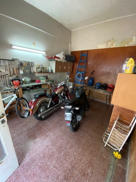 CASA DE 2 DORMITORIOS EN VENTA 