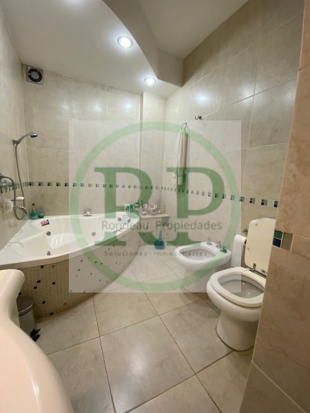 CASA DE 3 DORMITORIOS EN VENTA 