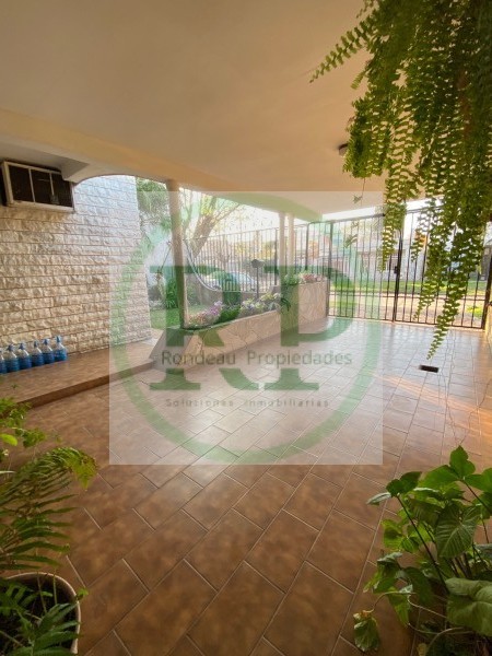 CASA DE 3 DORMITORIOS EN VENTA 