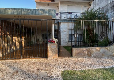 CASA DE 3 DORMITORIOS EN VENTA 