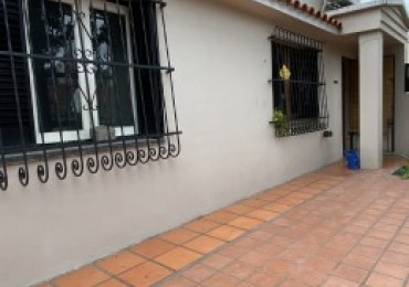 CASA DE 3 DORMITORIOS EN VENTA 